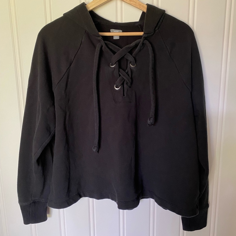 Aerie Black Relaxed Tie Front Hoodie